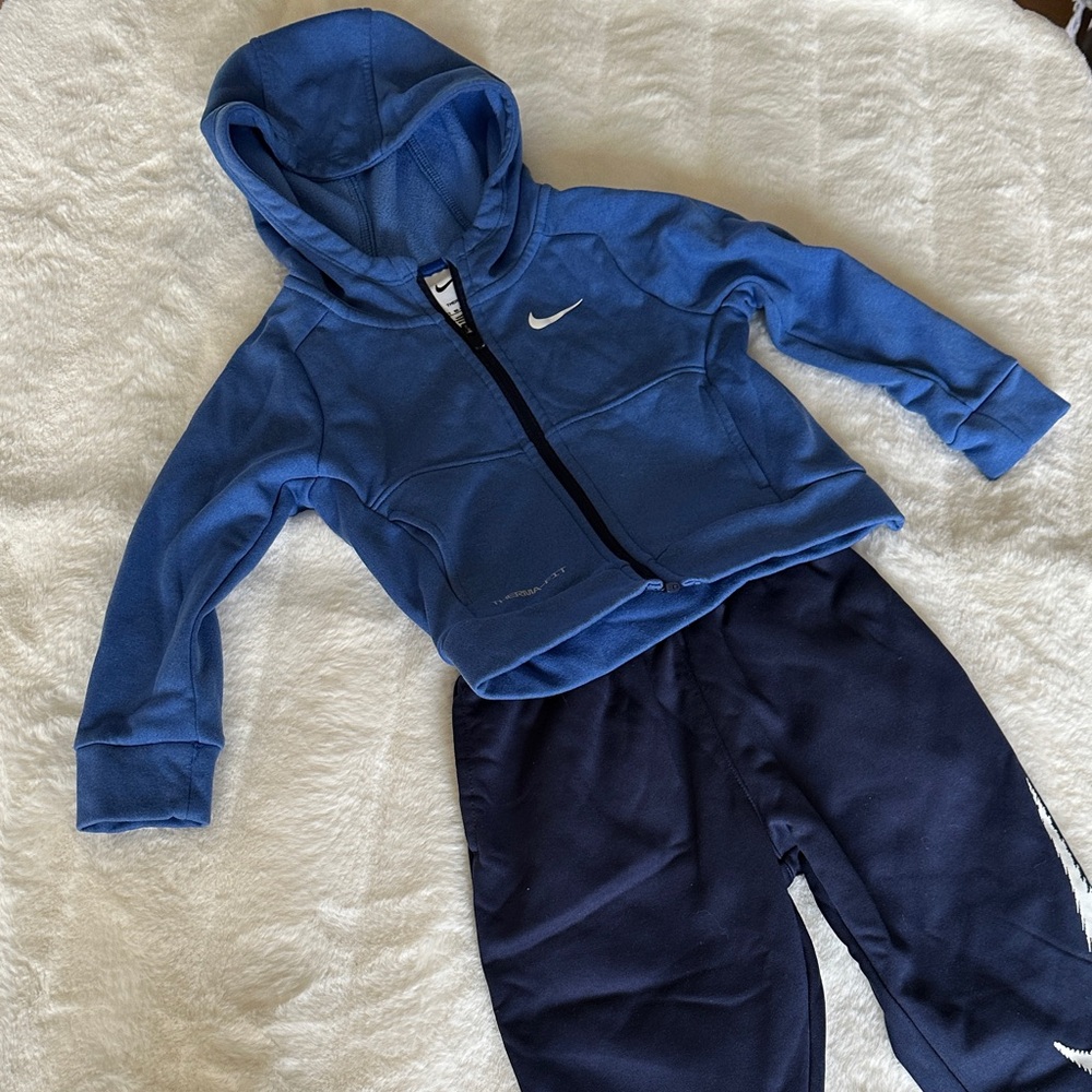 Nike 2T Kids Blue Hoodie and Navy Joggers 2pc Set